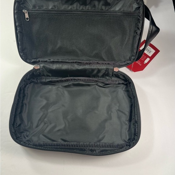 Perry Ellis Black Leather Toiletry Travel Case with Handle - Picture 7 of 15